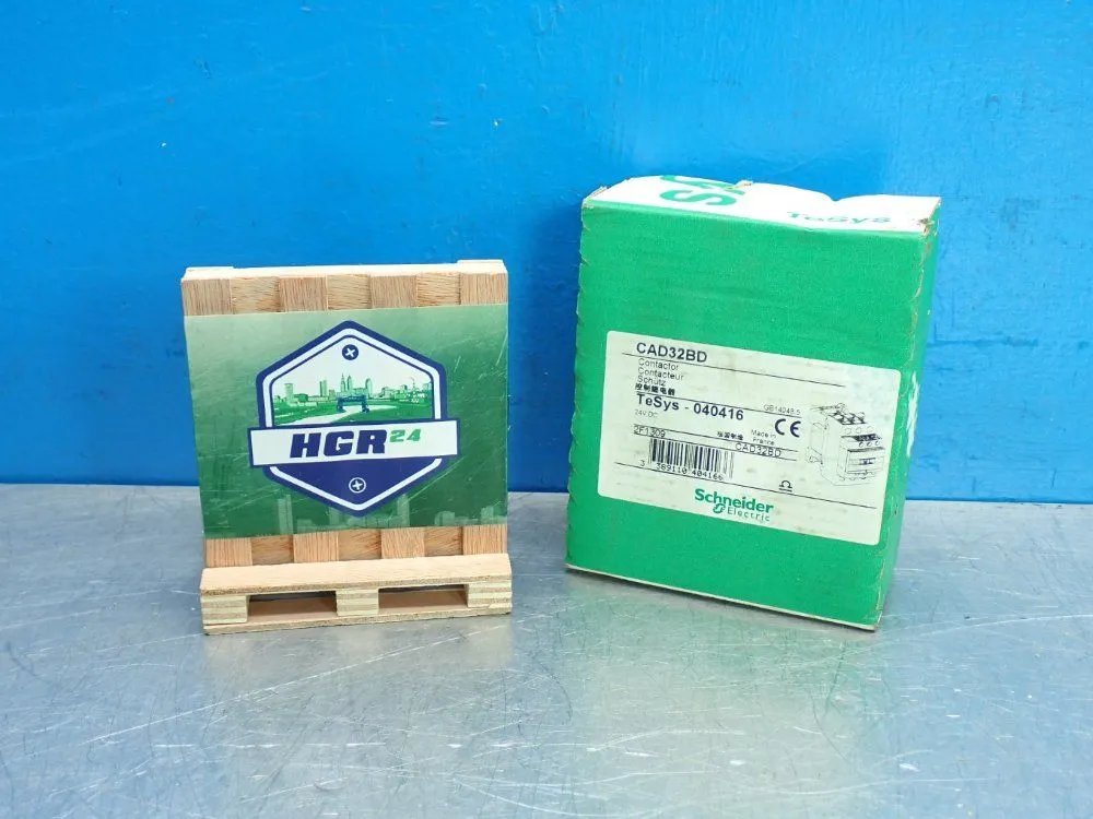 New | in-Stock SCHNEIDER ELECTRIC CAD32BD Relays & Switches | HGR 24 #739792