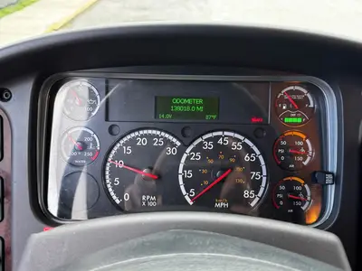 Used 2019 FREIGHTLINER M2 106 Tractors & Trailers Florida US | Truck and Van Outlet #1506258