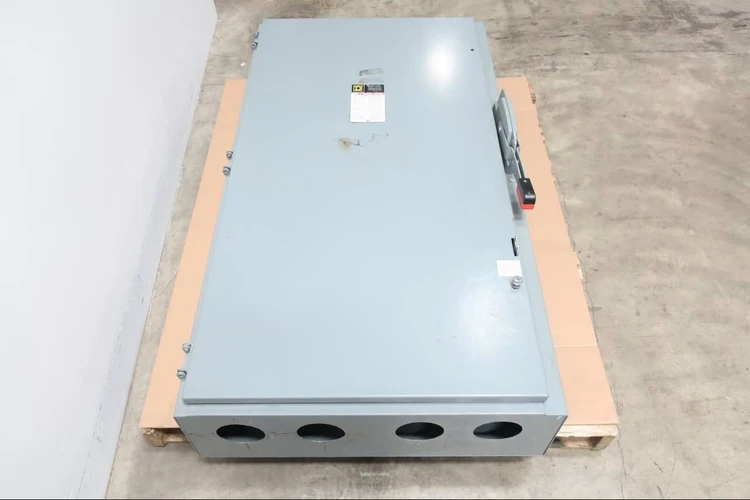 Used _UNKNOWN_ _UNKNOWN_ Switchgears Ohio US | Aucto #1396742