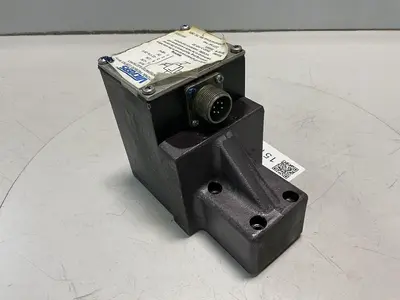 USED VICKERS EHST-3-FVF-30