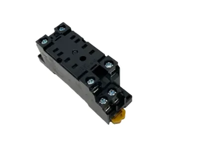 USED OMRON RELAY SOCKET 250VAC 10A