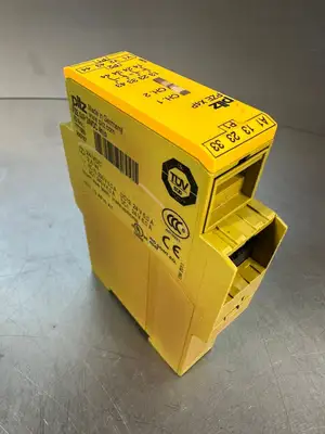 Pilz 777585 PZE X4P SAFETY RELAY 24VDC 4N/O 777585 (4.3.4)