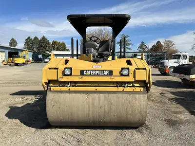 Used 2009 CATERPILLAR CB-564D Tandem Rollers New York US | Abele Tractor #1343073