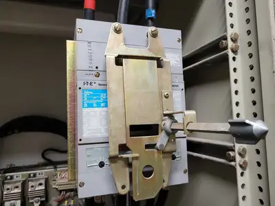 150 hp, 460 Volts, 3-Phase VFD w/ 175 kVA Isolation Transformer