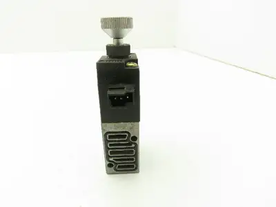 MAC DPB-DJAP-4DG1 Pneumatic Solenoid Valve 120V