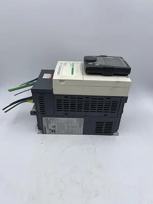 Used SCHNEIDER ELECTRIC SCHNEIDER ELECTRIC ATV71H075N4 Misc Electrical & Power Parts | ND Industrial Surplus #1214601