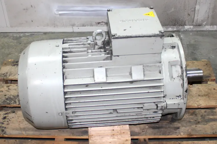 Used SIEMENS 1LA2186-4AA61 Motors (misc) | Industrial Parts R Us Inc. #359557