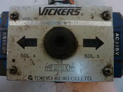 USED VICKERS DG4S-5-3C-W-B-11