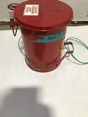 Justrite 9100 Foot Operated Oily Waste Can With Self-Closing Cover 6 gal Capacity