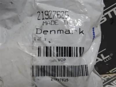 USED VOLVO 21927625
