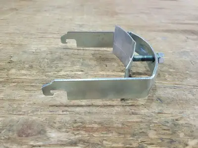 4" Conduit Strut Clamp 375
