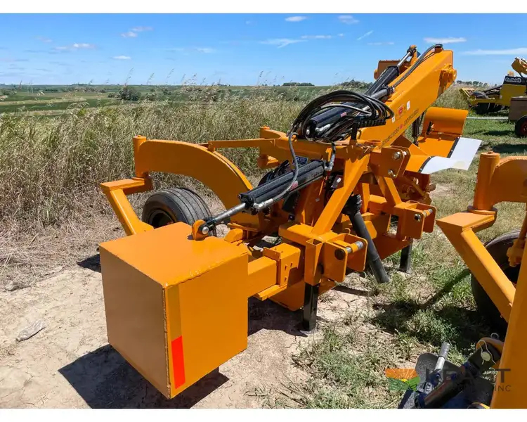 Used HURRICANE DITCHER _UNKNOWN_ Miscellaneous Agriculture (Farm) Equipment Iowa US | Keast Enterprises #1360332