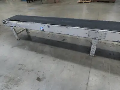Lewco 21"x 18' Slider Bed 18" Belt Conveyor .5Hp 460V 3PH Center Drive 64 FPM