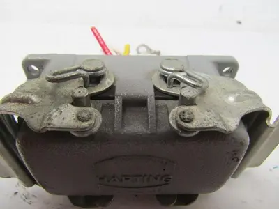 Harting 19300101520 Bulkhead mounted housing w/HAN EE 18 Pos Female Crimp Term.