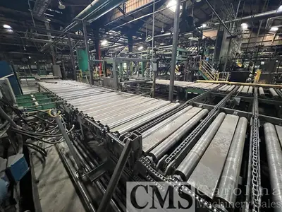 USED GLOBE PLAYWOOD LAYUP LINE AND GLOBE PRESS