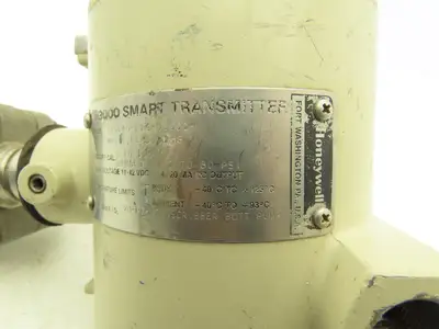 Honeywell ST3000 Smart Pressure Transmitter Sensor 11-42VDC 0-125PSI 1/2"NPT