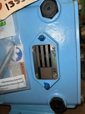 USED SPX Waukesha 040U1