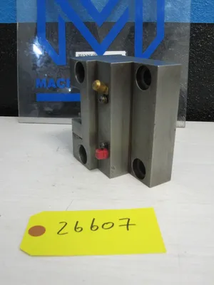 USED Haas BOT40