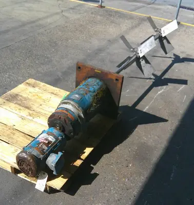 SPC9254  Agitator 1 hp Chemineer top mount agitator model CPJ-10-320
