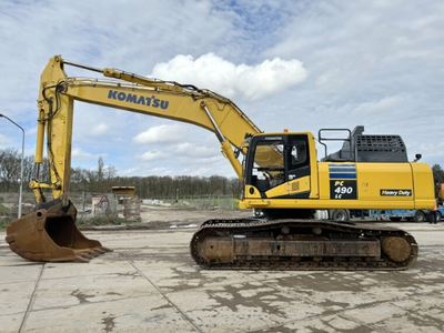 USED 2023 Komatsu PC490LC-11