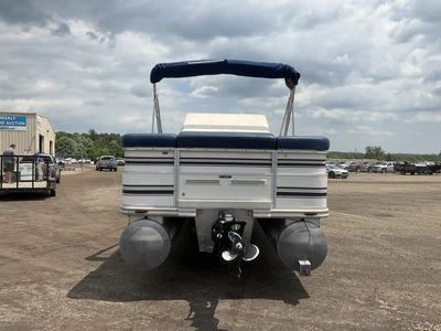 USED 1998 STARCRAFT STARDECK 261