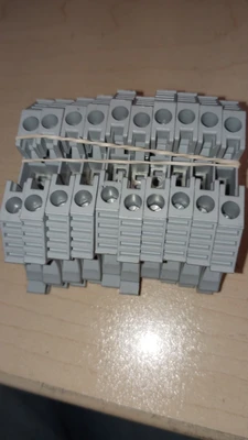 USED Allen Bradley 1492-J4
