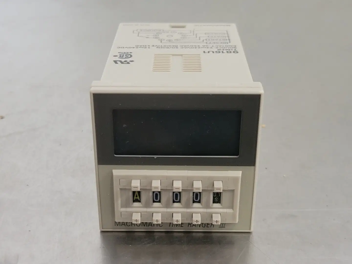NEW MACROMATIC 9816U1