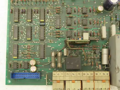 Siemens C98043-A1045-L Printed Circuit Control Board Slot Rack PCB