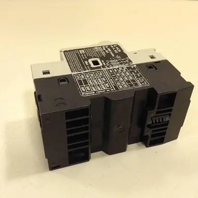 USED TELEMECANIQUE GV2-RT10
