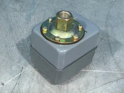 Used FURNAS 69HAU1 Pressure Switches Ohio US | HGR 24 #1488477