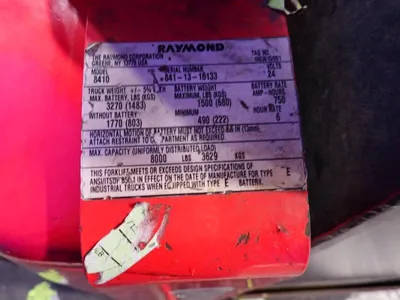USED THE RAYMOND CORPORATION 8410
