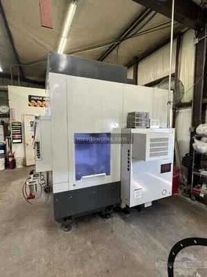 Used 2021 HAAS UMC-500SS Universal Machining Centers Illinois US | Meadoworks #1496574
