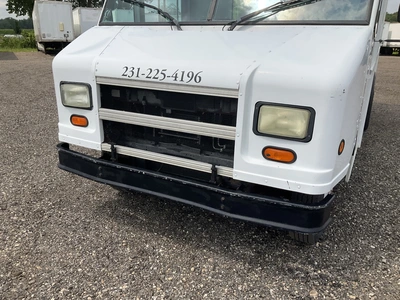 Used 2002 FORD COMM STRIP Cab Chassis trucks Michigan US | Miedema Asset Management Group #1314140