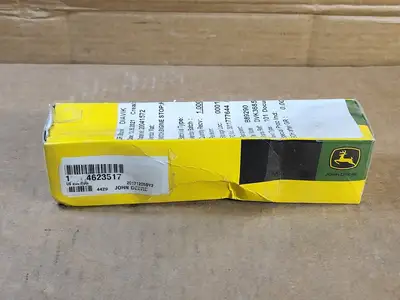 NEW JOHN DEERE 4623517