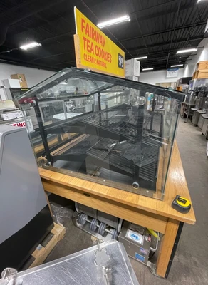 72-0359 4’ Marco Double Sided Bakery Display Case
