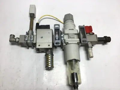 SMC AW60-N06C-Z-B Filter Regulator 7-125PSI Valves VHS50-N06-Z & AV5000-N06-5DZ