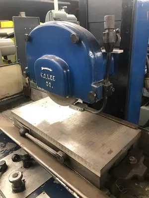 K.O. LEE 8″ X 18″ SURFACE GRINDER WITH COOLANT, HYDRAULIC TABLE FEED