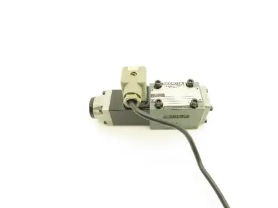 Rexroth DBWC-B2-52/200- Hydraulic Directional Valve NO 24VDC 2900 PSI