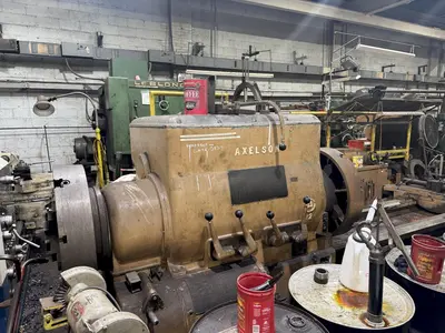 40/104" X 192/312" AXELSON SLIDING GAP ENGINE LATHE. STOCK #0888825