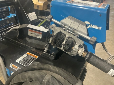 Used MILLER INVISION 352 MPA Mig Welders Pennsylvania US | Direct Industrial #1285868