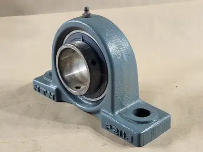 USED NTN UC211-203