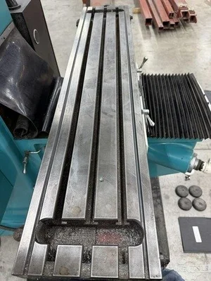 Used 2012 CLAUSING 400EVS08 Vertical Mills Georgia US | The Equipment Hub #1260568