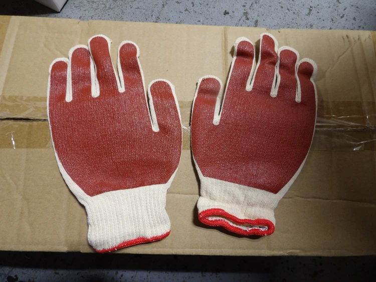 Used _UNKNOWN_ _UNKNOWN_ Gloves Michigan US | Miedema Asset Management Group #1172345
