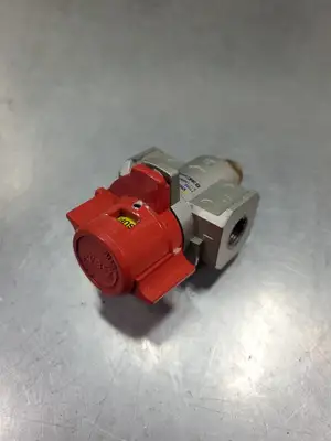 SMC VHS30-F02 LOCK OUT VALVE, 0.1~1.0MPa. 6E-12