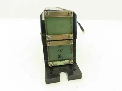 Osaka Seiko Small Parts Feeder Linear Conveyor Vibration Magnetic Motor 200V