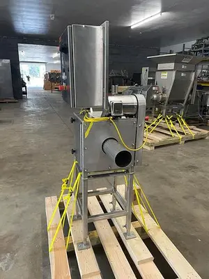 NEW REGAL EQUIPMENT INC. COMMERCIAL SPEAR CUTTING MACHINE