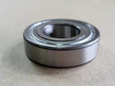 NEW SKF 6206-2Z/C3