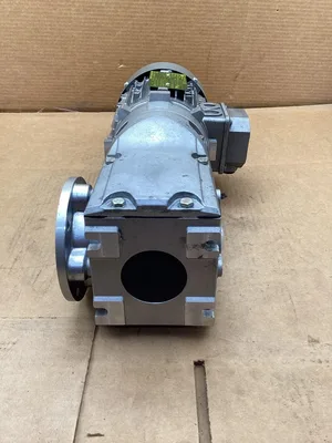 Lenze EN60034 3 Phase Motor -NOS