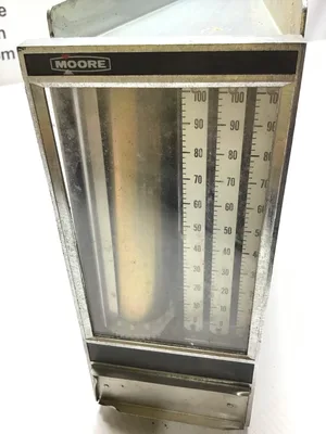 Moore 15250-6 Single Loop Chart Recorder Controller