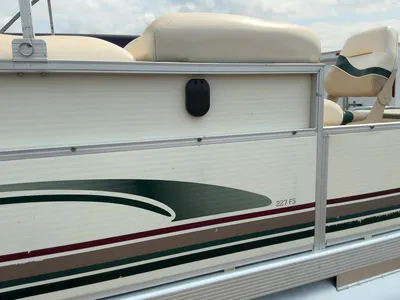 Used 2001 BENNINGTON 227 FS Boats (Misc) Michigan US | Miedema Asset Management Group #1321235